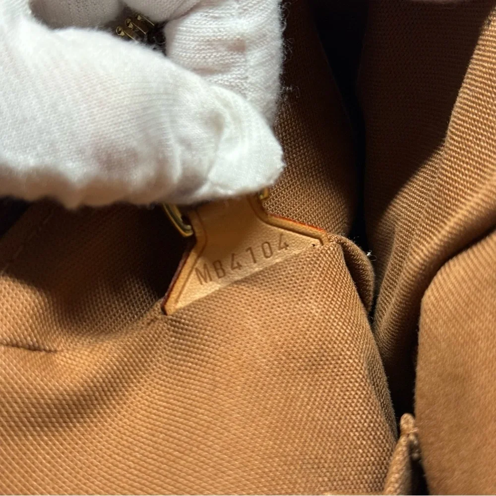 Louis Vuitton Monogram Tivoli GM